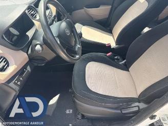 Hyundai I-10 i10 (B5), Hatchback, 2013 / 2019 1.0 12V picture 10