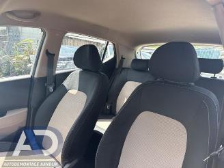 Hyundai I-10 i10 (B5), Hatchback, 2013 / 2019 1.0 12V picture 9