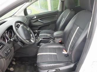 Ford Kuga 2.0 TDCI picture 6