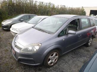 rozbiórka samochody osobowe Opel Zafira 1.9 CDTI 2008/2