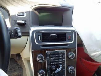 Volvo V-60 1.6D  D4162T picture 25