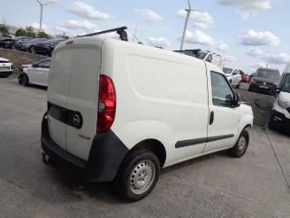 disassembly commercial vehicles Opel Combo 1.3 CDTI 2014/1
