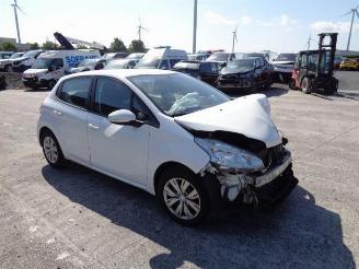 Peugeot 208 1.2  ACTIVE  HMZ picture 4