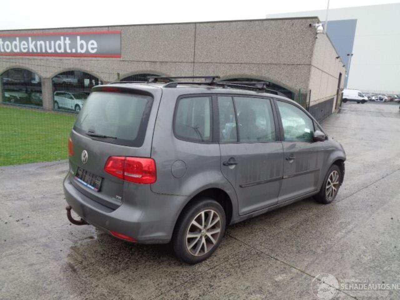 Volkswagen Touran 1.6 TDI CAY 7 PLACES