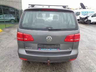 Volkswagen Touran 1.6 TDI CAY 7 PLACES picture 8