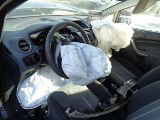 Ford Fiesta 1.6 TDCI picture 9