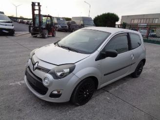 Salvage car Renault Twingo EXPRESSION 1.1 2013/9