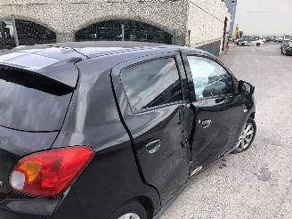Mitsubishi Space-star 1.2 picture 8