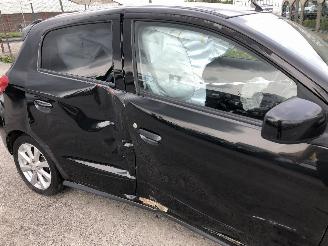 Mitsubishi Space-star 1.2 picture 11