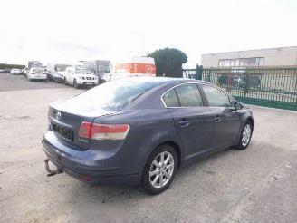 Toyota Avensis 2.0  D picture 3