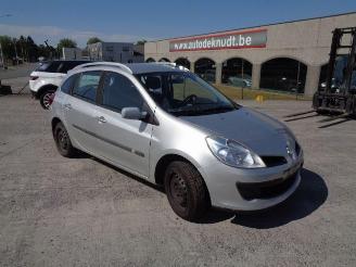 Sloopauto Renault Clio 1.1 D4F740 JH3176 2009/4
