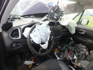 Jeep Renegade 2.0 MULTIJET 4X4 AUT picture 9