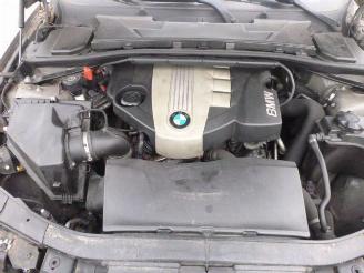 BMW 3-serie N47D20A picture 18