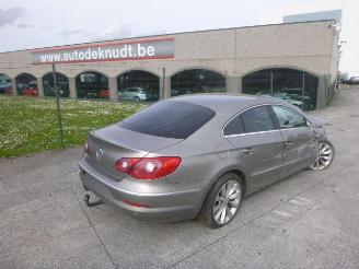 Volkswagen Passat cc 2.0 TDI picture 2