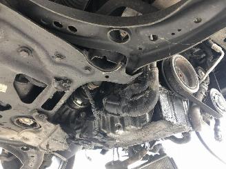 Volkswagen Golf 1.6 TDI        CLH picture 13