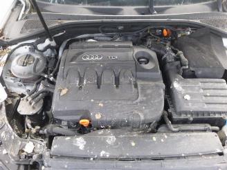 Audi A3 S-LINE 1.6 TDI CLHA picture 11