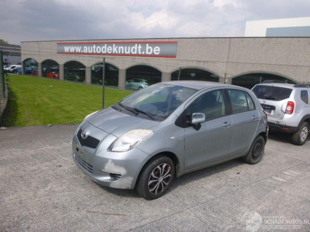 Toyota Yaris 1.4 D4-D   SOL