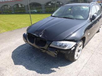 BMW 3-serie N47D20C picture 16