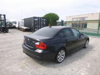 Salvage car BMW 3-serie N46B20B 2006/1