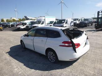 Peugeot 308 1.5 HDI GT LINE picture 2
