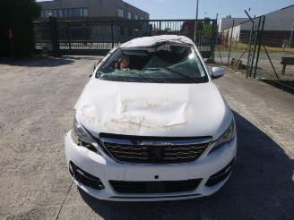 Peugeot 308 1.5 HDI GT LINE picture 5