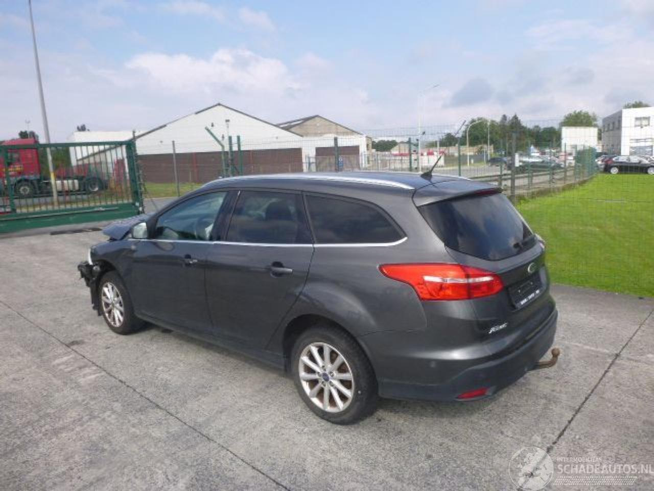 Ford Focus TITANIUM 1.5 TDCI