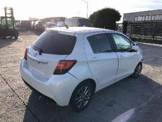rottamate veicoli commerciali Toyota Yaris 1.3  DYNAMIC 2016/1