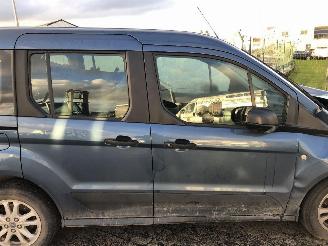 Ford Tourneo Connect 1.5 TDCI picture 12