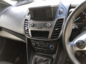 Ford Tourneo Connect 1.5 TDCI picture 15