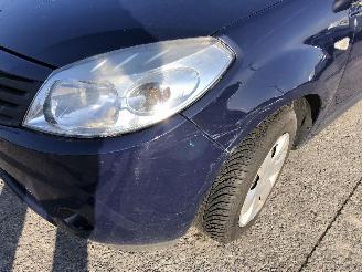 Dacia Sandero 1.5 DCI picture 2