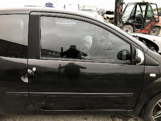 Renault Twingo 1.2 TCE   GT LINE picture 6