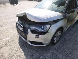 Audi A1 1.6 TDI  CAYC picture 8