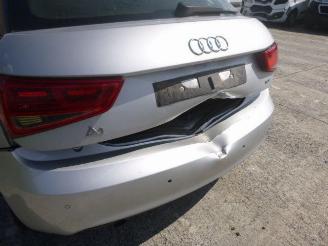 Audi A1 1.6 TDI  CAYC picture 10