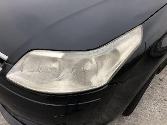 Citroën C4 COUPE 1.6 HDI picture 16