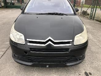Citroën C4 COUPE 1.6 HDI picture 12