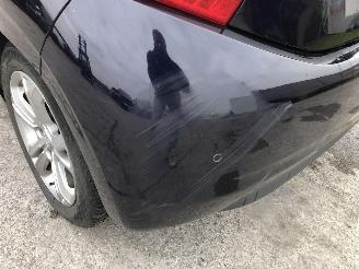 Peugeot 208 1.2 picture 18