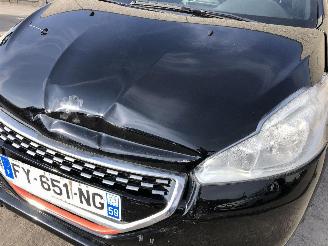 Peugeot 208 1.6  GTI  TURBO 200 picture 15