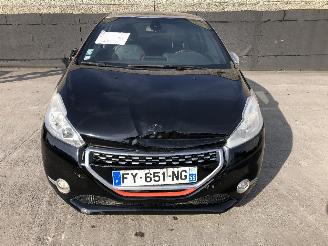 Peugeot 208 1.6  GTI  TURBO 200 picture 11