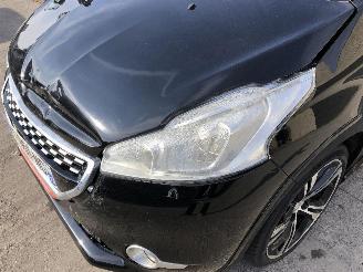 Peugeot 208 1.6  GTI  TURBO 200 picture 13
