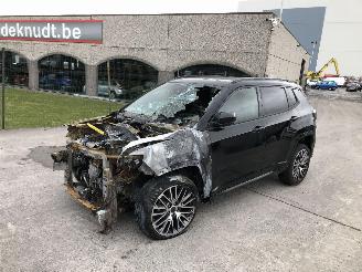 Jeep Compass 1.5 HYBRID picture 4
