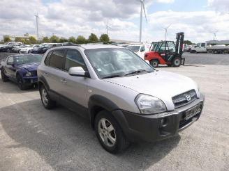 Hyundai Tucson 2.0 CRDI picture 2