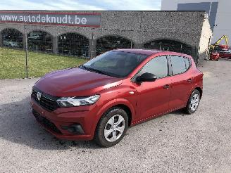 uszkodzony samochody osobowe Dacia Sandero 1.0   ESSENTIA 2021/3