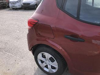Dacia Sandero 1.0   ESSENTIA picture 12