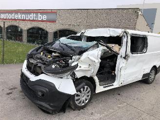 Renault Trafic 2.0 DCI picture 4