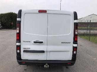 Renault Trafic 2.0 DCI picture 3