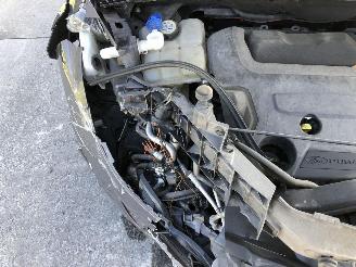 Ford Kuga 2.0 TDCI HANDICAP picture 25