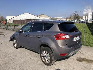 damaged passenger cars Ford Kuga 2.0 TDCI HANDICAP 2012/11