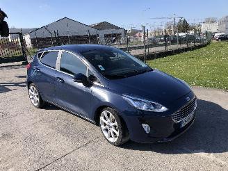 damaged passenger cars Ford Fiesta 1.0 2018/10