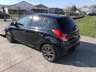 Hyundai I-20 1.2 picture 3