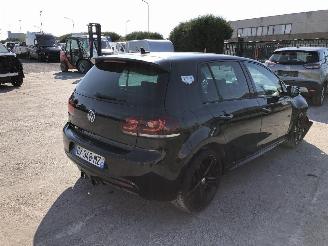 Volkswagen Golf 2.0 TFSI  R picture 2